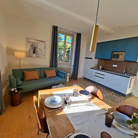 Villa Grappoli With Balcony And Lake View * Lesa