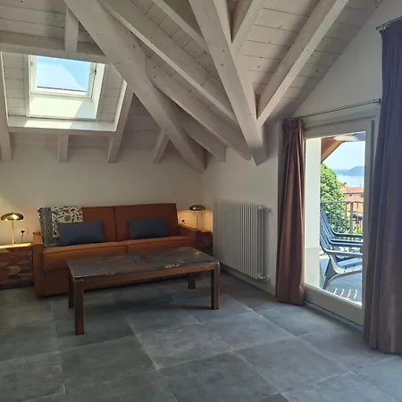 Villa Grappoli With Balcony And Lake View *
