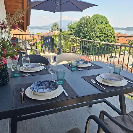 Villa Grappoli With Balcony And Lake View * Lesa